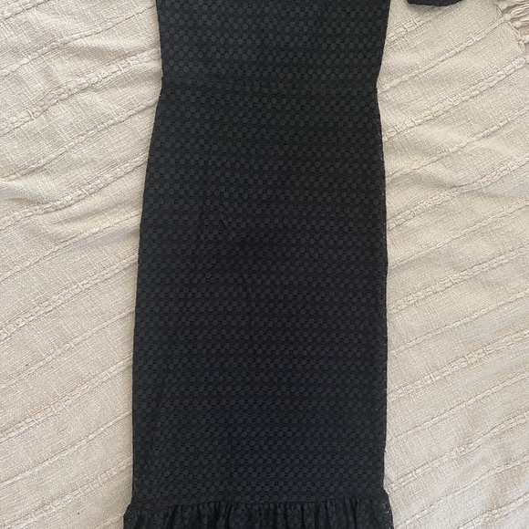 NIGHTCAP black dot lace flutter sleeve midi dress- XS | Never worn - Picture 4 of 5